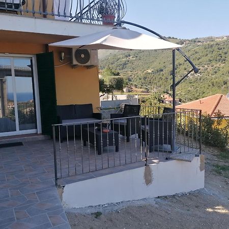 La Casa Di Trilly Hotel Sanremo Bagian luar foto