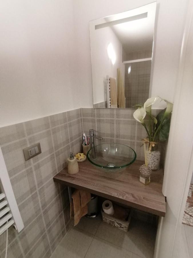 La Casa Di Trilly Hotel Sanremo Bagian luar foto